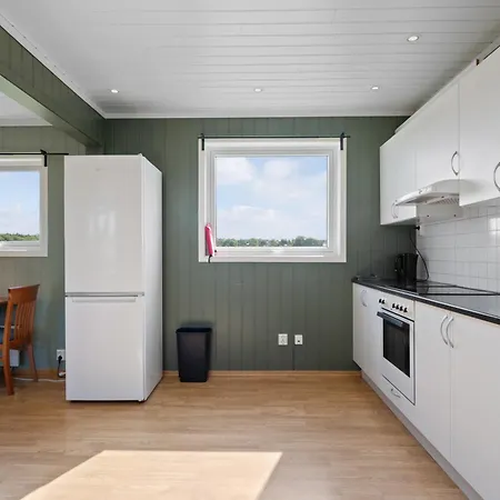 Adalsveien 70 * Horten