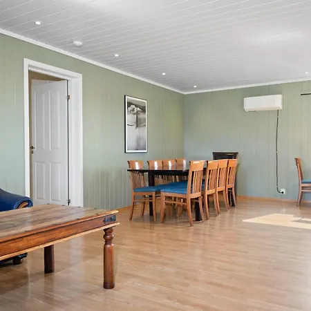 Adalsveien 70 * Horten