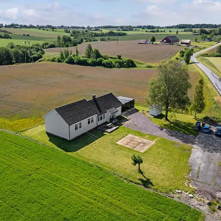 شقة Adalsveien 70